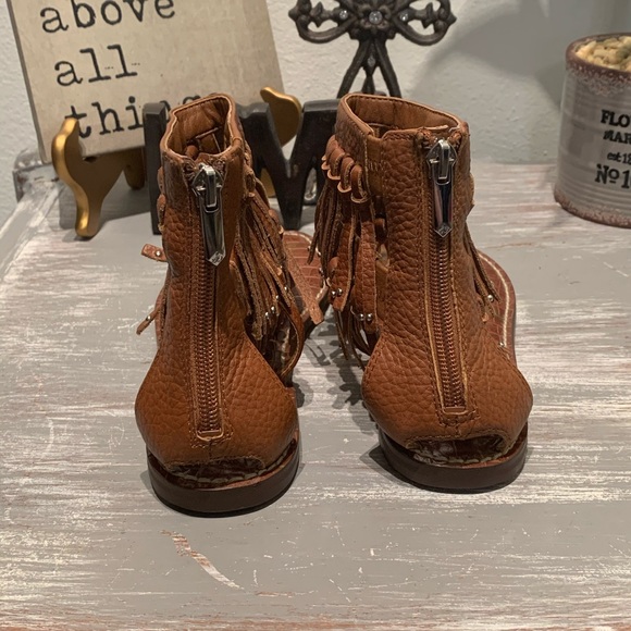 Sam Edelman “Griffen” Leather Brown fringe gladiator sandals 7.5M NWT - Picture 6 of 14